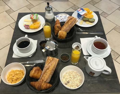 Le Strasbourg Hotel