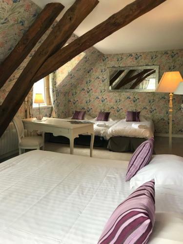 Chateau De Puy Robert