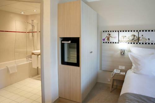 Best Western Les Bains Hotel Et Spa