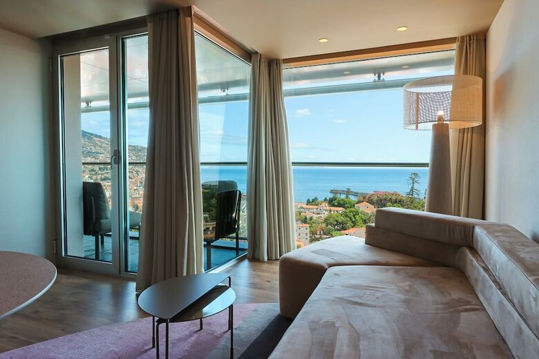 Hotel The Views Baia - Adults Only