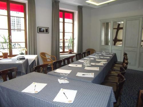 Hotel H�tel De La Cloche