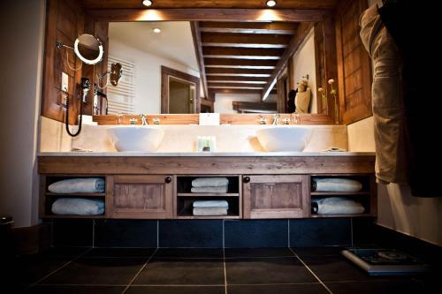 Hotel H�tel Les Barmes De L'ours