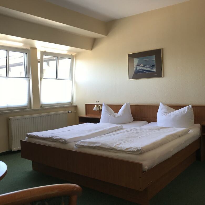Hostal Gasthaus & Pension "zur Schaabe"