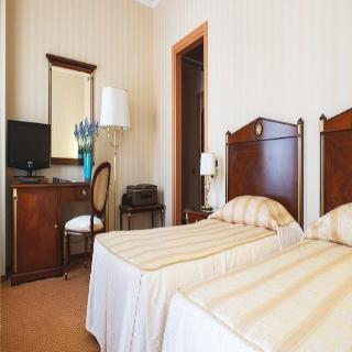 Hotel Podol Plaza