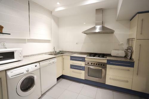 Apartamentos Alquihouse Vilafortuny