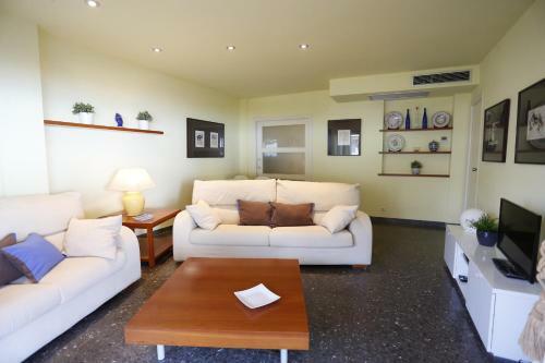 Apartamentos Alquihouse Vilafortuny