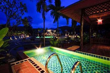 Hotel Salad Buri Resort & Spa