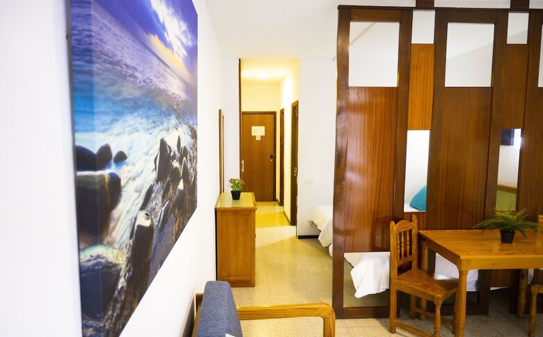 Apartamentos Brisamar Canteras