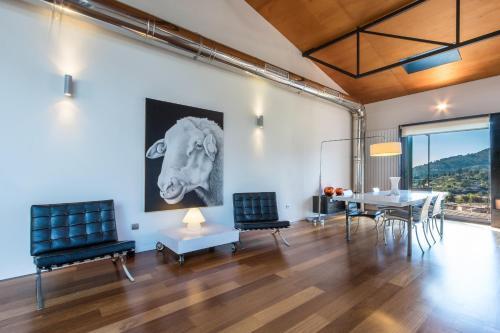Town House El Niu In Alaro