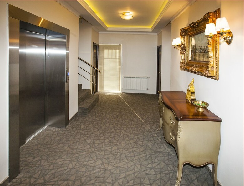 Hotel Arbat House