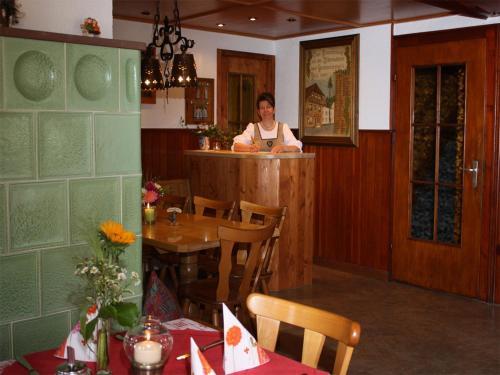 Hostal Gasthaus Schweizerhof