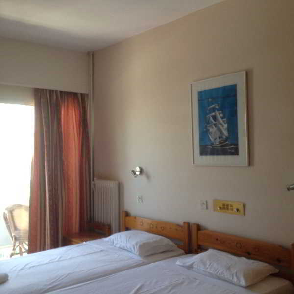 Bristol Hotel & Apartments