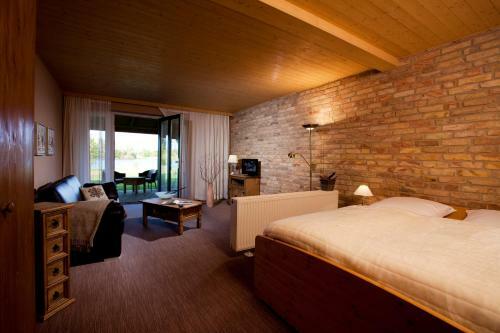 Hostal Resort Kormoran