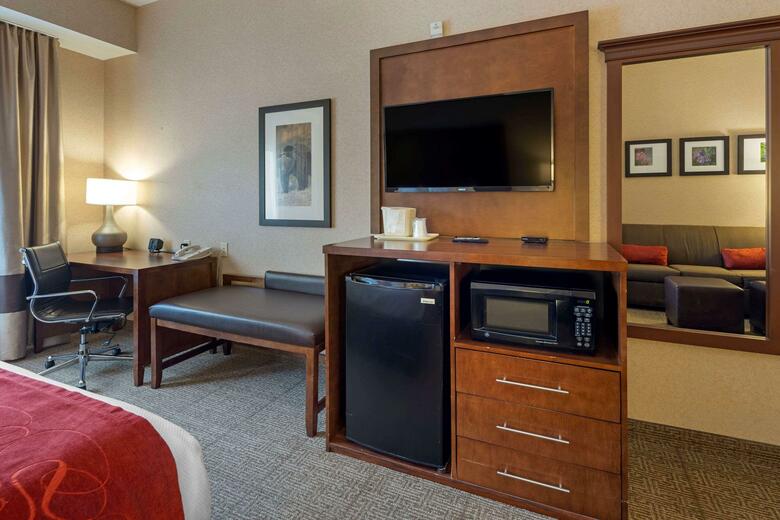 Hotel Comfort Suites Anchorage International Airpor