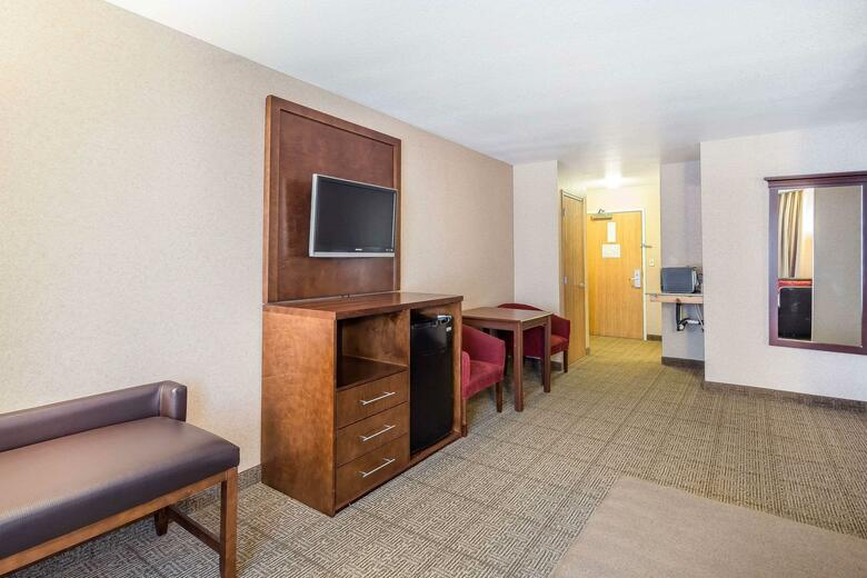 Hotel Comfort Suites Anchorage International Airpor