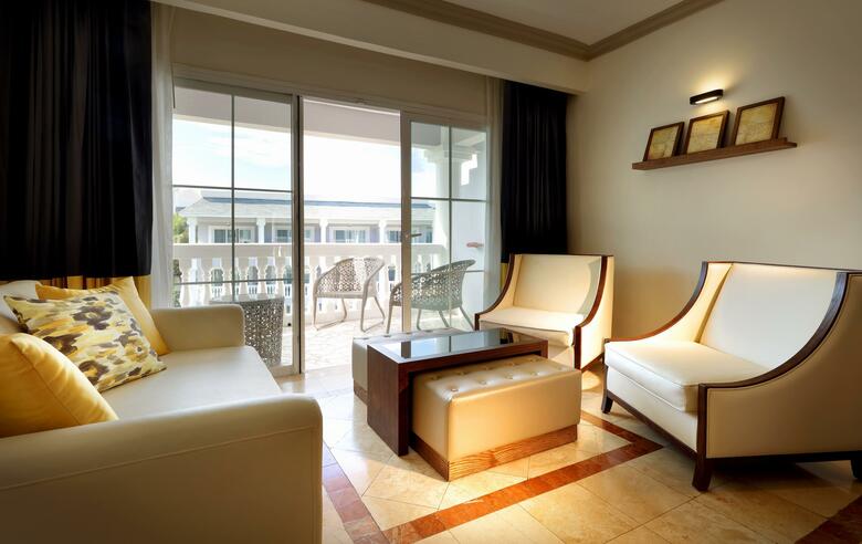 Hotel Grand Palladium Lady Hamilton Resort & Spa