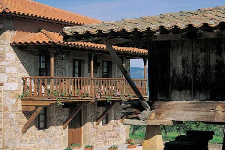 Hotel La Corte De Lugas