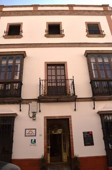 Albergue Casa Puerta Del Sol (.)