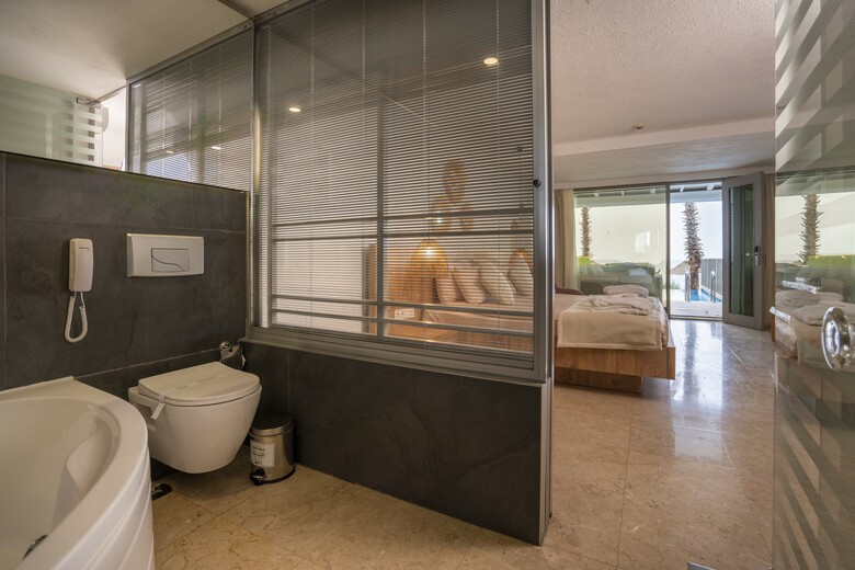 Hotel Flora Garden Beach Club