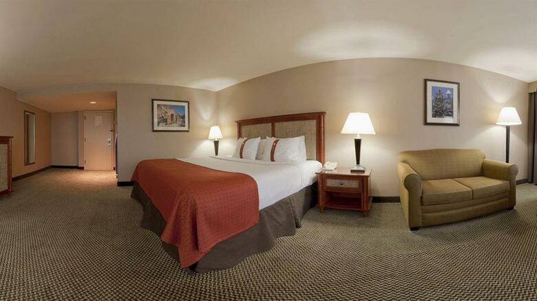 Hotel Holiday Inn Town Lake
