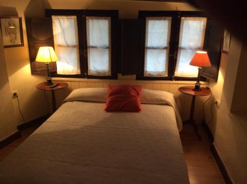 Hotel Casa Rural Las Pedrolas