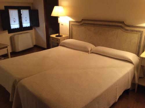 Hotel Casa Rural Las Pedrolas