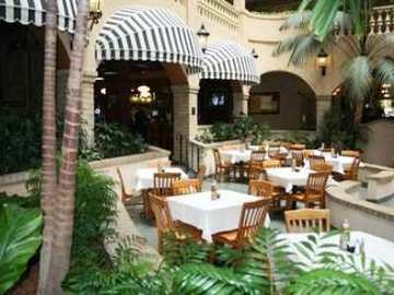 Hotel Embassy Suites Baton Rouge