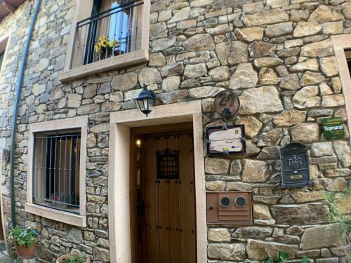 Villa El Bul�n De Braojos