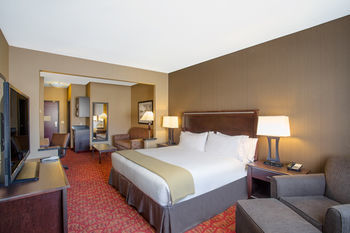 Holiday Inn Express Hotel & Su