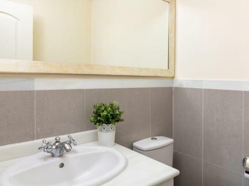 Holiday Home Villa Resina Golf