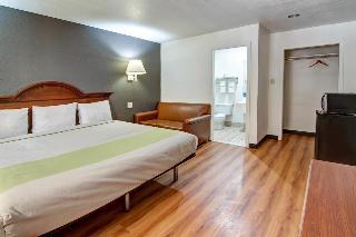Hotel Quality Inn & Suites