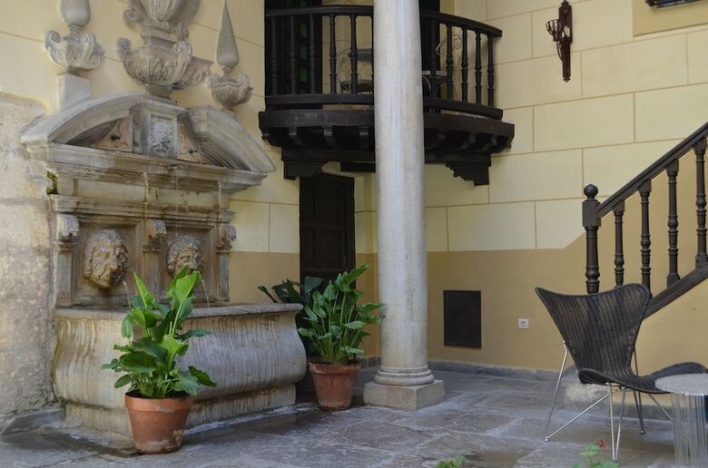 Hotel Museo Palacio De Mariana Pineda