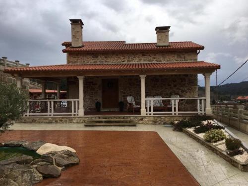 House A Estrada - 104091