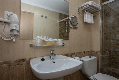 Hostal H. Ciudad De Lepe