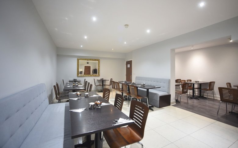 Hotel Trebovir (.)