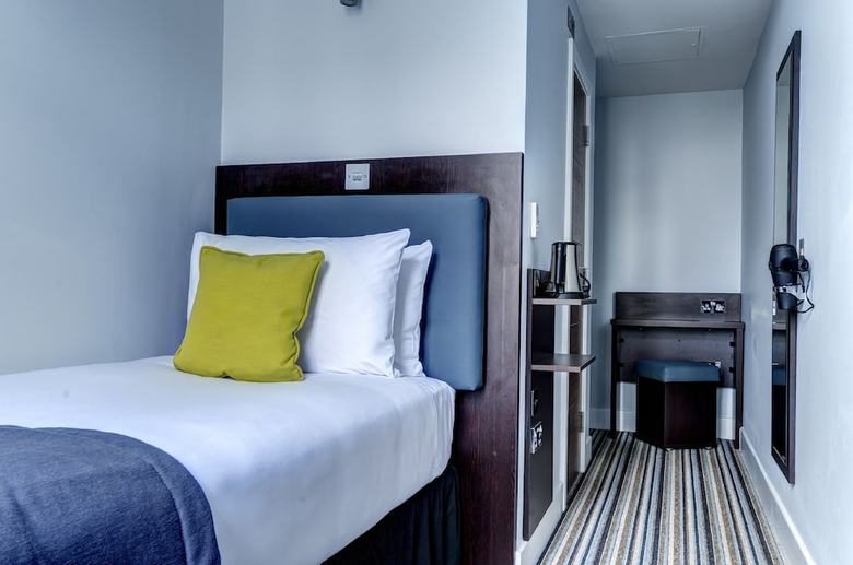 Hotel Trebovir (.)