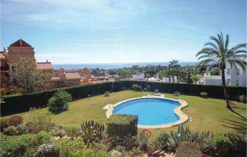 Two-bedroom Apartment In Marbella-las Chapas