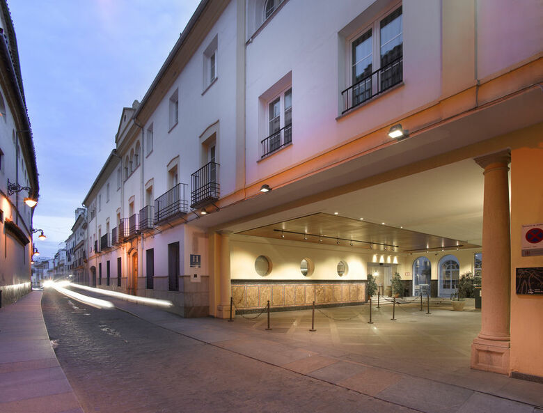 Hotel Maci� Alfaros