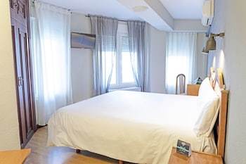 Hostal Alda Backpackers