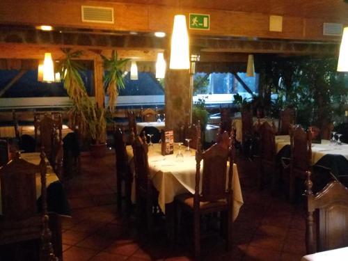Albergue Hostal Sierra De Baza