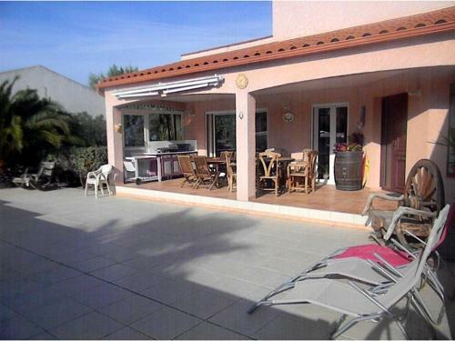 Villa Rue Esteve Caseponce