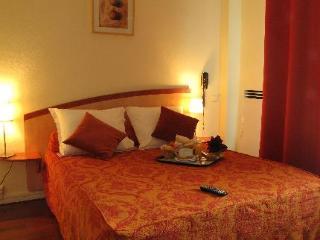 Hotel Caravelle
