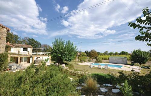 Three-bedroom Holiday Home In Bagard