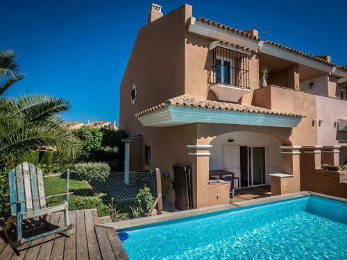 Villa Alamar 2166