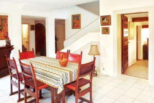 Holiday Home Chemin Du Pont Des Colles