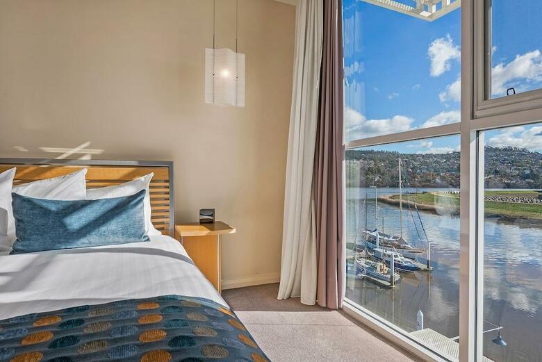 Hotel Peppers Seaport