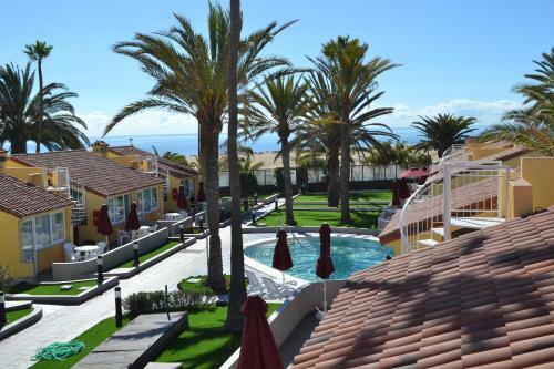 Club Primavera Apartments