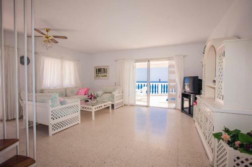 Villa Julia In Callao Salvaje