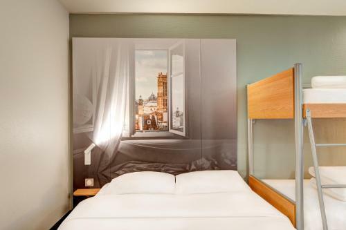 Hotel B&B H�tel Louveciennes
