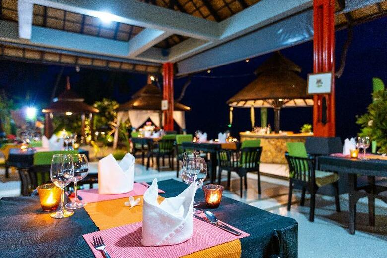 Hotel Samaya Bura